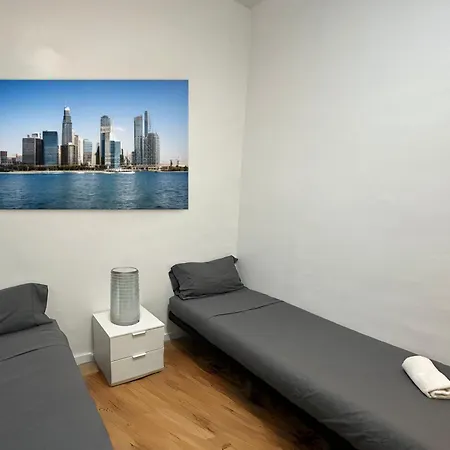 Vintage Apartament In The Center Barcellona